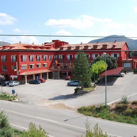 Hotel La Rueda 3000 Мора-де-Рубьелос Экстерьер фото
