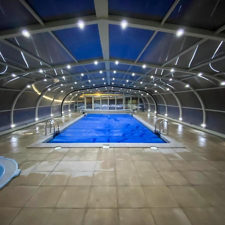 Hotel La Rueda 3000 Мора-де-Рубьелос Экстерьер фото