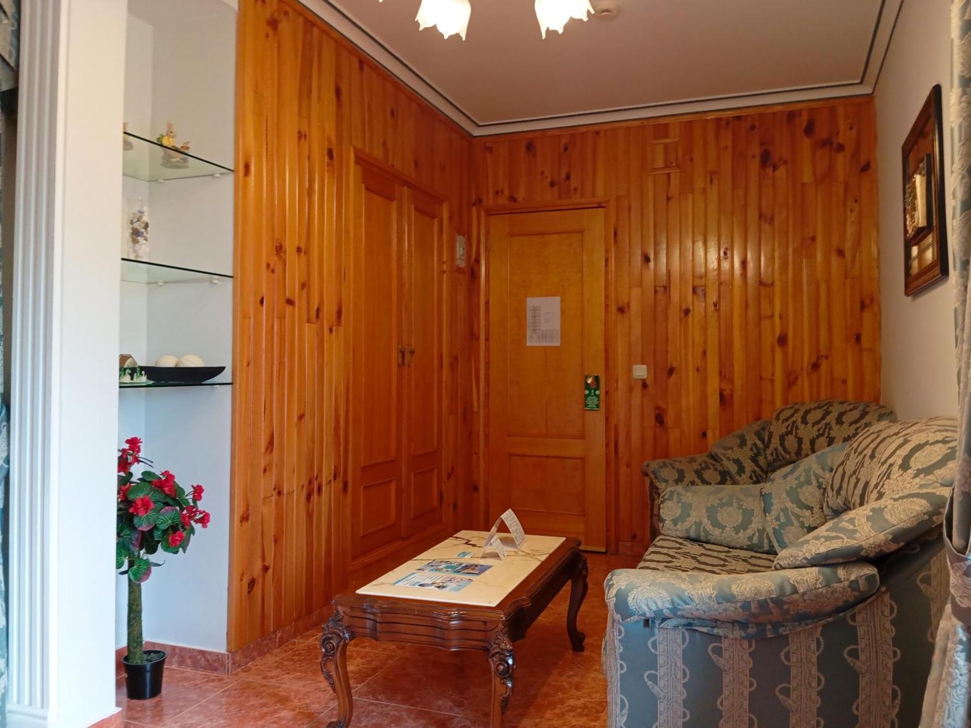 Hotel La Rueda 3000 Мора-де-Рубьелос Экстерьер фото