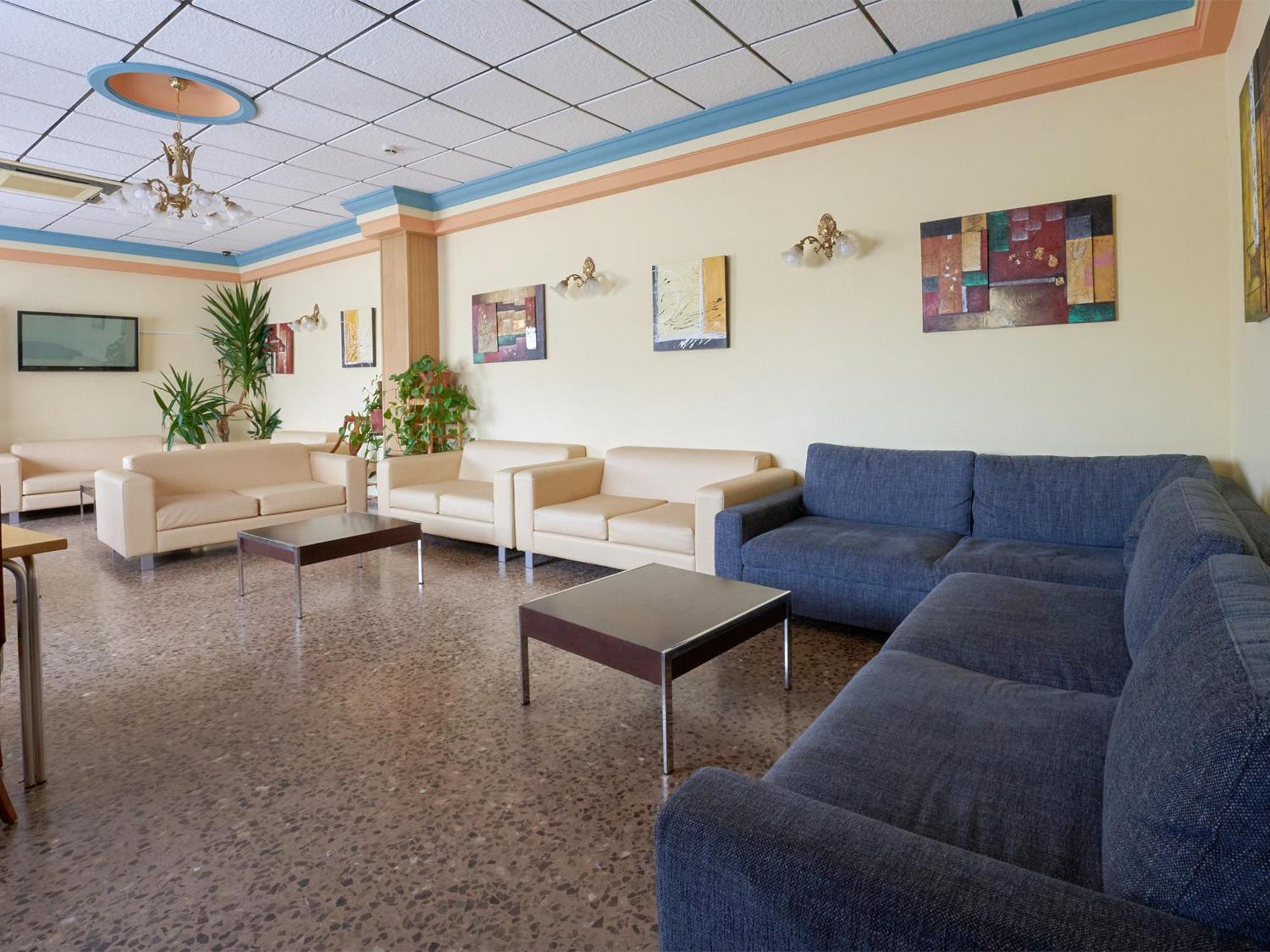 Hotel La Rueda 3000 Мора-де-Рубьелос Экстерьер фото